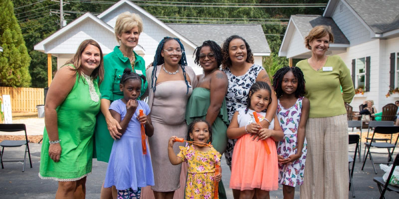 5 Practical Ways You Can Help Women in Need